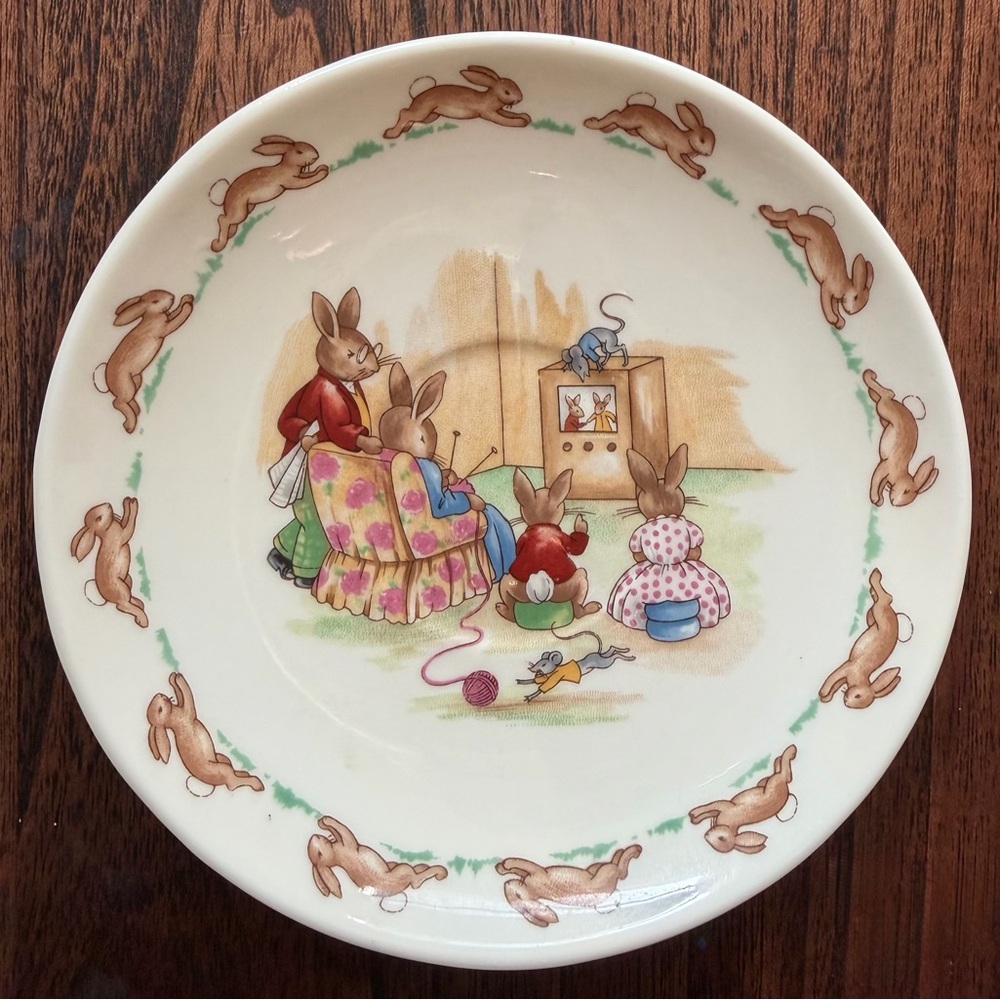 Vintage Bunnykins Family Decorative Plate